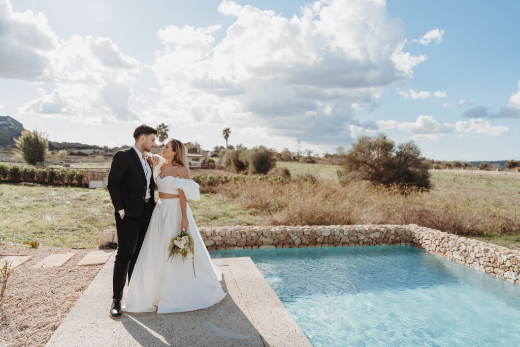 Celebrate a destination wedding in Mallorca - Stylish weddings